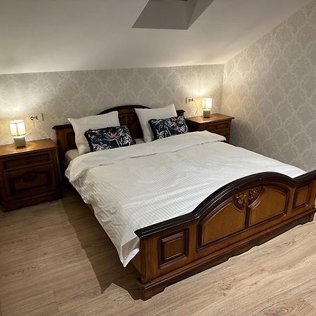 Schei House Apartment Брашов Екстериор снимка